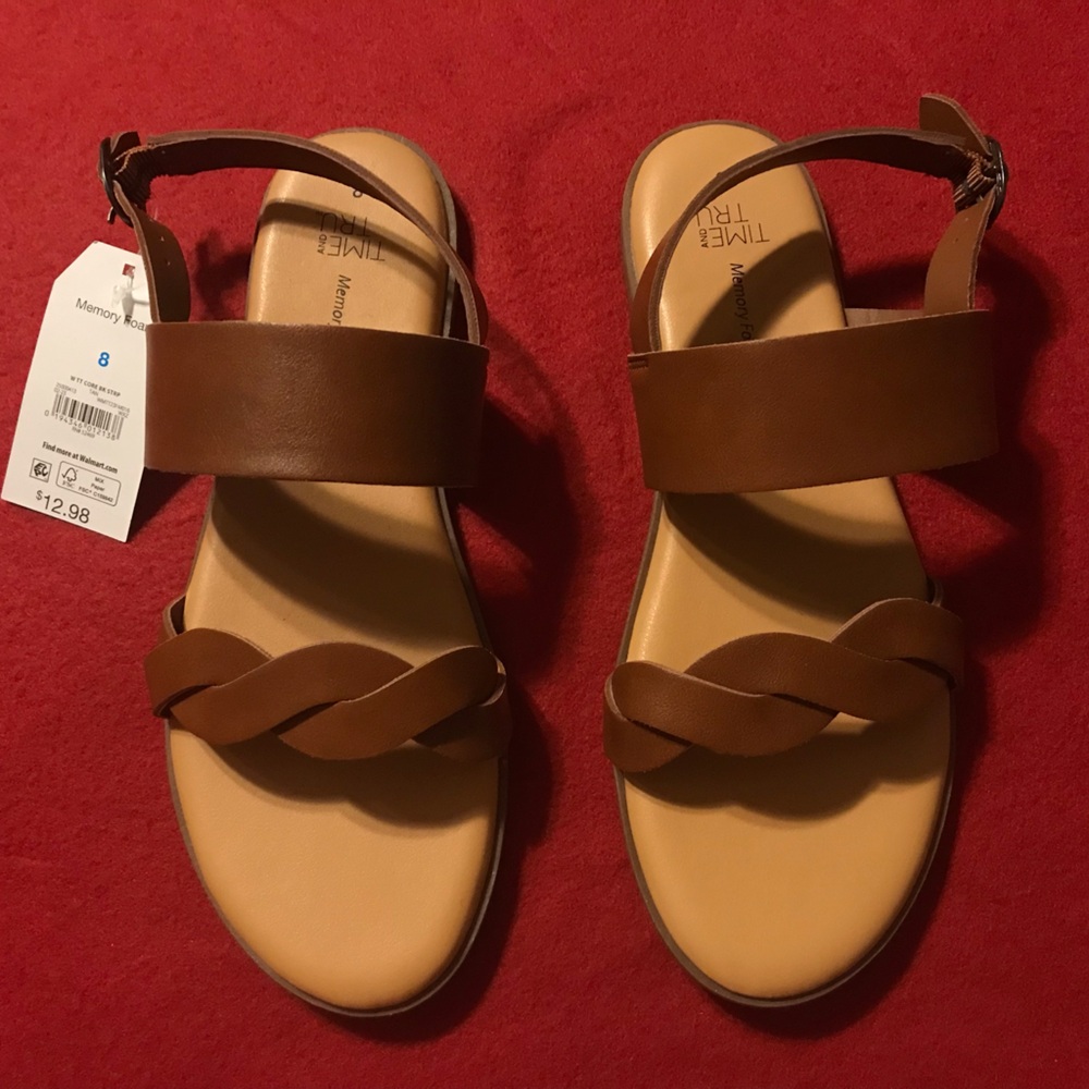 NWT TIME and TRU Memory Foam Sandals - Picture 4 of 13